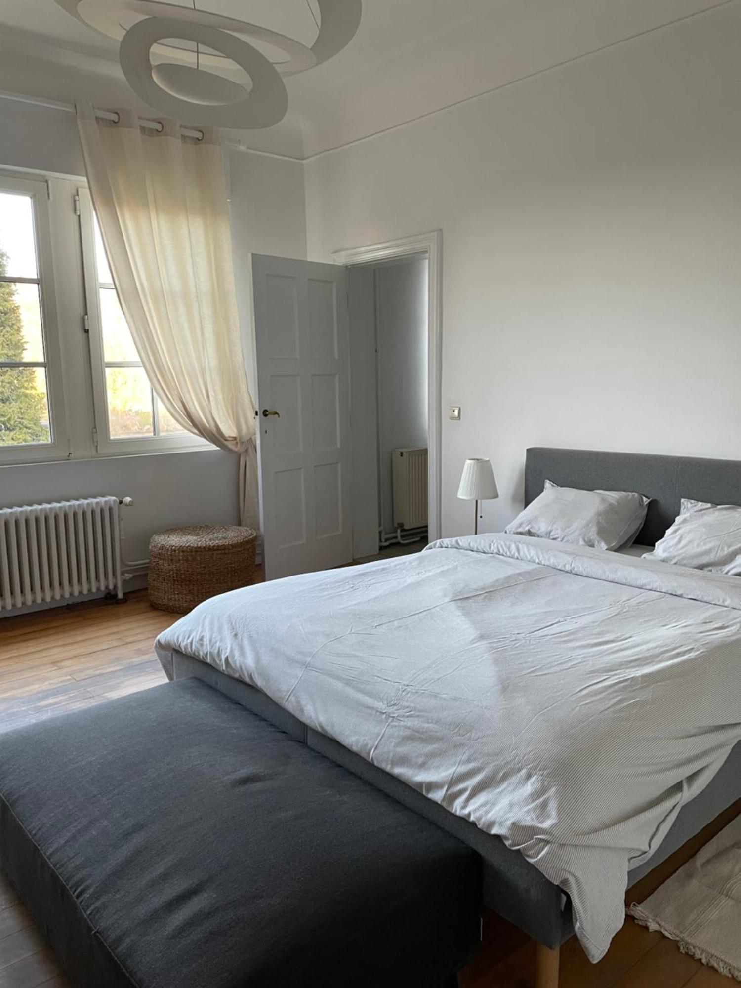 Le Castel Mosan Lägenhet Namur Exteriör bild
