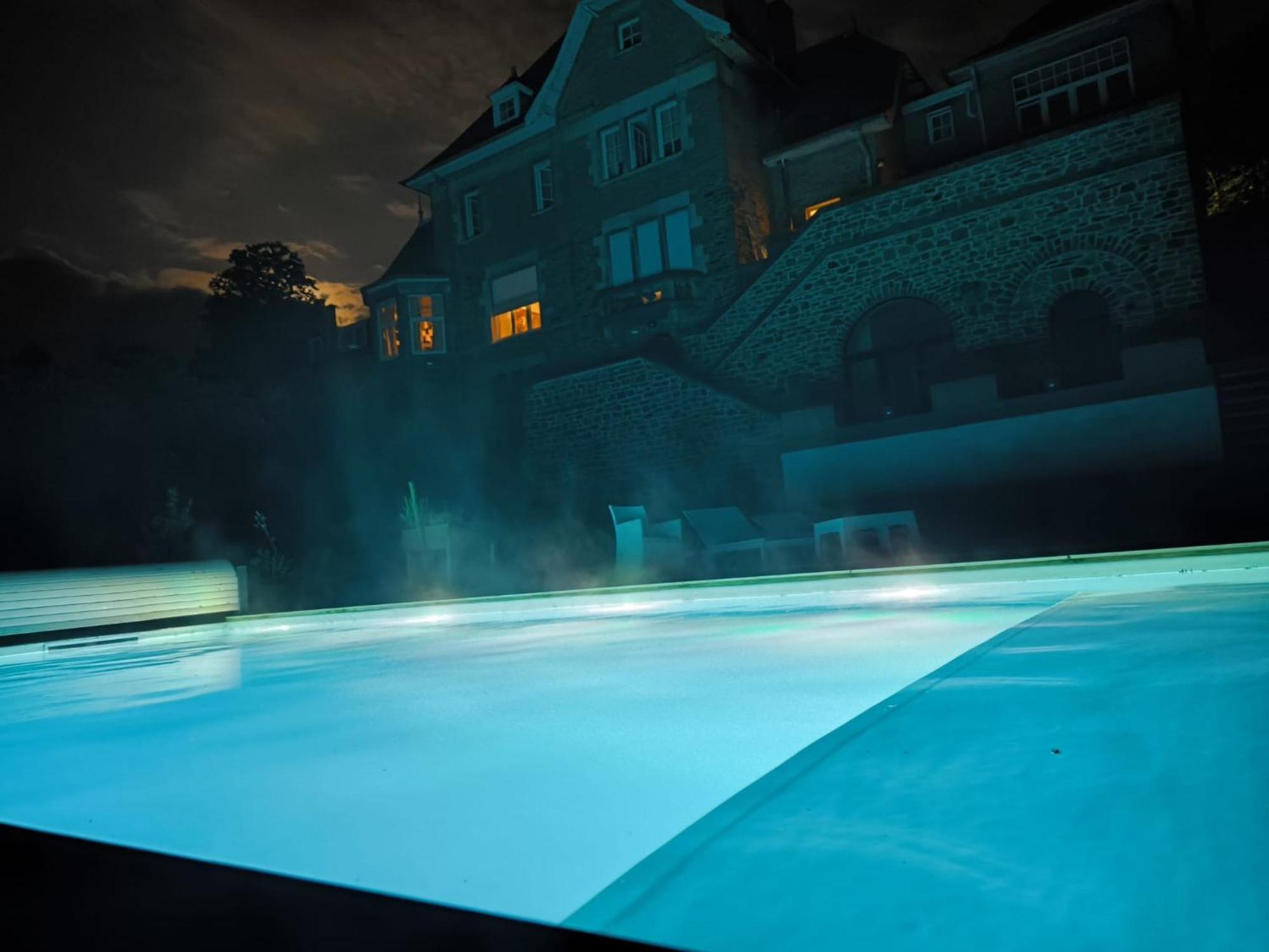 Le Castel Mosan Lägenhet Namur Exteriör bild